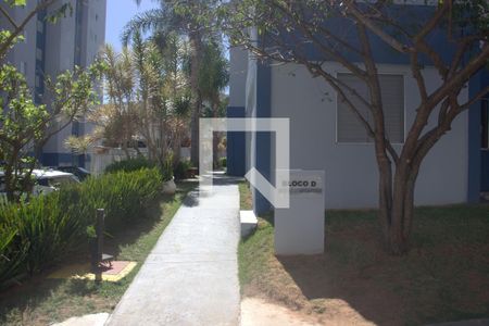 Fachada do bloco de apartamento para alugar com 2 quartos, 48m² em Parque Campolim, Sorocaba