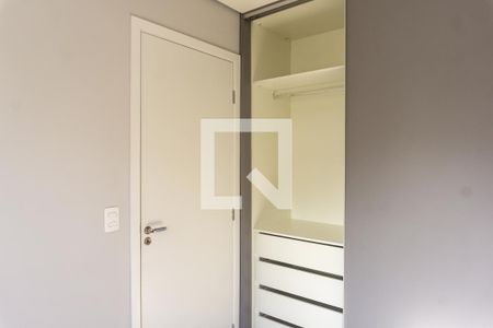 Quarto 2 de apartamento para alugar com 2 quartos, 39m² em Vila Butantã, São Paulo