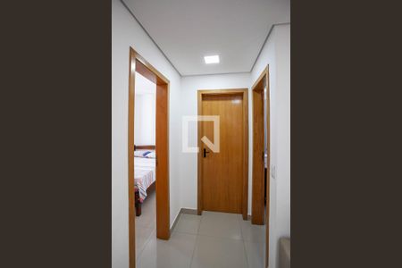 Corredor de apartamento à venda com 2 quartos, 95m² em Santa Branca, Belo Horizonte
