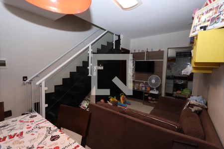 Sala de casa de condomínio à venda com 2 quartos, 75m² em Vila Bela, São Paulo