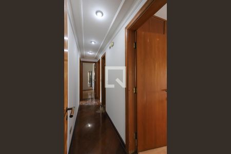 Corredor de apartamento à venda com 3 quartos, 160m² em Santana, São Paulo