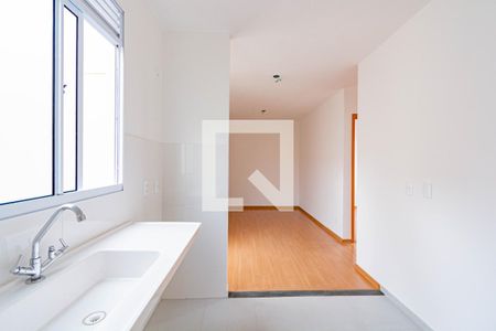 Cozinha de apartamento à venda com 2 quartos, 52m² em Estância Velha, Canoas