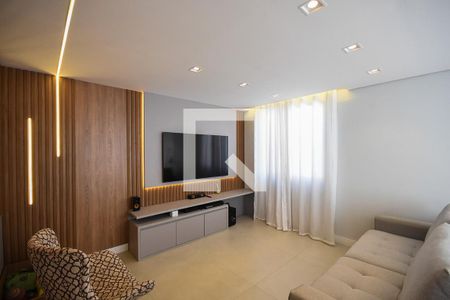 Sala de casa de condomínio à venda com 3 quartos, 180m² em Jardim Taboão, São Paulo