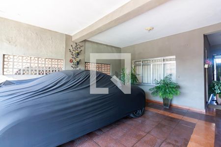 Casa à venda com 165m², 3 quartos e 2 vagas Casa à venda com 165m², 3 quartos e 2 vagasGaragem