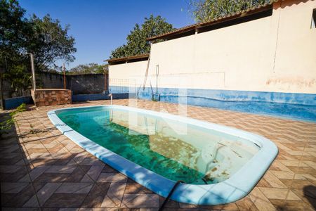 Casa para alugar com 700m², 3 quartos e 6 vagas Casa para alugar com 700m², 3 quartos e 6 vagasPiscina