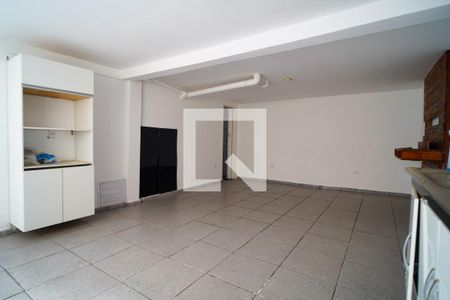 Casa para alugar com 700m², 3 quartos e 6 vagas Casa para alugar com 700m², 3 quartos e 6 vagasCozinha