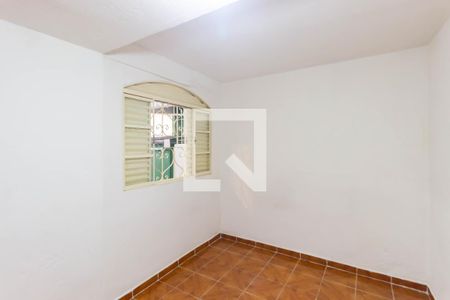 Quarto 1 de casa para alugar com 2 quartos, 55m² em Km 18, Osasco