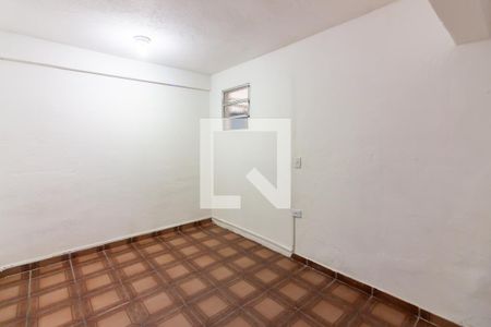 Quarto 1 de casa para alugar com 2 quartos, 55m² em Km 18, Osasco