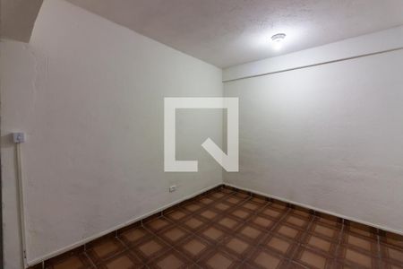 Quarto 1 de casa para alugar com 2 quartos, 55m² em Km 18, Osasco