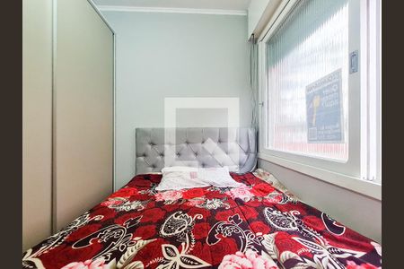 Quarto de apartamento à venda com 1 quarto, 36m² em Rubem Berta, Porto Alegre