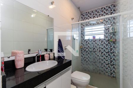 Banheiro - Casa 1 de casa à venda com 3 quartos, 270m² em Vila Invernada, São Paulo