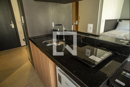 Cozinha de kitnet/studio para alugar com 1 quarto, 25m² em Bela Vista, São Paulo