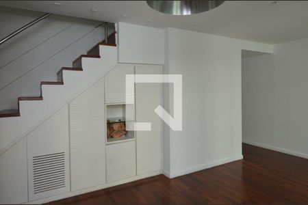 Sala de apartamento para alugar com 3 quartos, 106m² em Barra da Tijuca, Rio de Janeiro