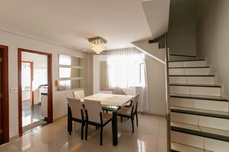 Sala de apartamento à venda com 3 quartos, 160m² em Carlos Prates, Belo Horizonte