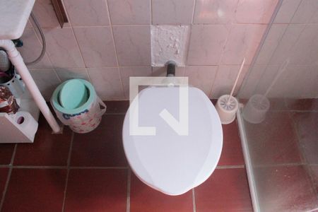Banheiro de casa à venda com 2 quartos, 79m² em Conjunto Habitacional Vila Santana (sousas), Campinas