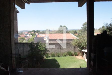 Vista de casa à venda com 2 quartos, 79m² em Conjunto Habitacional Vila Santana (sousas), Campinas