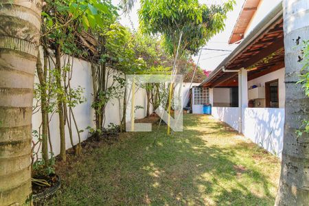 Casa à venda com 63m², 2 quartos e 2 vagas Casa à venda com 63m², 2 quartos e 2 vagasJardim
