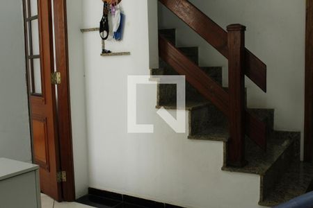 Escada de casa à venda com 3 quartos, 189m² em Boa Vista, São Caetano do Sul