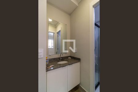 Banheiro de apartamento para alugar com 2 quartos, 36m² em Barra Funda, São Paulo