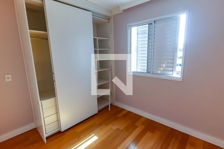 Quarto 1 de apartamento à venda com 2 quartos, 76m² em Jardim Bom Tempo, Taboão da Serra