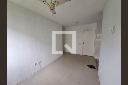 Sala de apartamento para alugar com 1 quarto, 48m² em Piedade, Rio de Janeiro