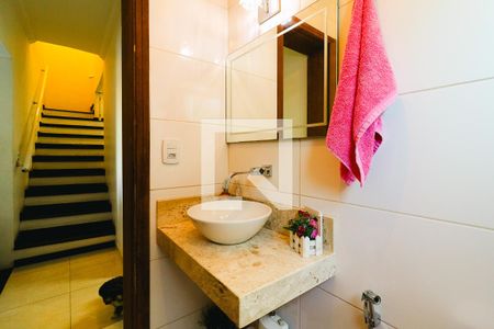 Casa à venda com 530m², 4 quartos e 4 vagas Casa à venda com 530m², 4 quartos e 4 vagasLavabo