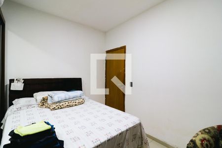 Casa à venda com 530m², 4 quartos e 4 vagas Casa à venda com 530m², 4 quartos e 4 vagasQuarto 4