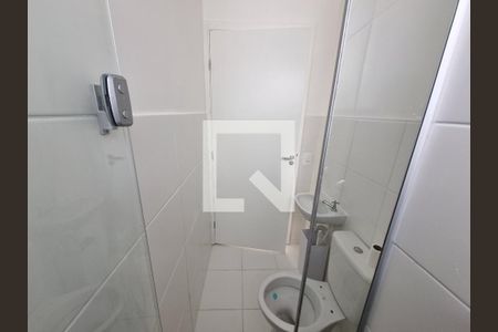 Banheiro de apartamento à venda com 2 quartos, 45m² em Madureira, Rio de Janeiro