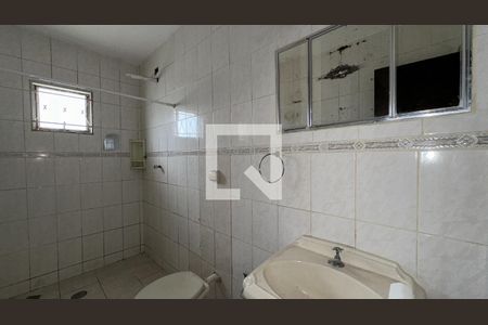 Casa para alugar com 100m², 2 quartos e 10 vagas Casa para alugar com 100m², 2 quartos e 10 vagasBanheiro