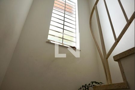 Escada de casa à venda com 3 quartos, 220m² em Santo Amaro, São Paulo
