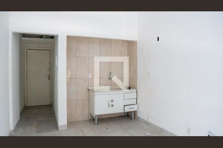 Sala/Cozinha de apartamento para alugar com 1 quarto, 24m² em Santa Efigênia, São Paulo