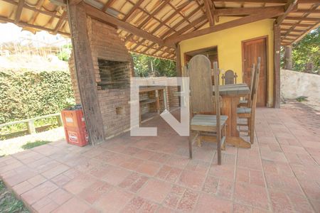 Casa para alugar com 408m², 4 quartos e 4 vagas Casa para alugar com 408m², 4 quartos e 4 vagasÁrea comum