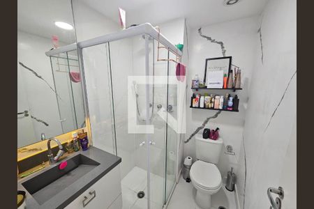 Banheiro de apartamento para alugar com 2 quartos, 65m² em Jardim Vazani, São Paulo