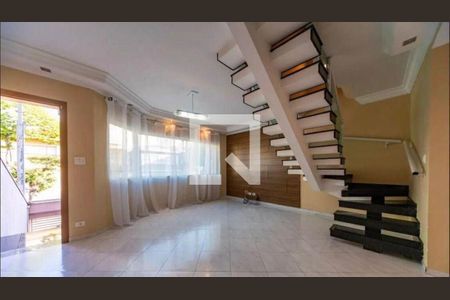 Casa à venda com 3 quartos, 130m² em Parque das Nações, Santo André