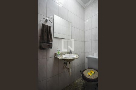Lavabo de casa para alugar com 3 quartos, 70m² em Vila Pirajussara, São Paulo