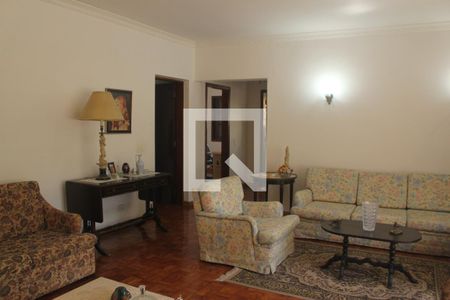 Sala de casa à venda com 4 quartos, 245m² em Jardim Marajoara, São Paulo