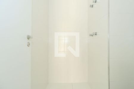 Banheiro de kitnet/studio à venda com 0 quarto, 35m² em Vila Mariana, São Paulo