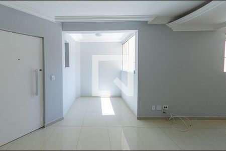 Sala de apartamento para alugar com 3 quartos, 80m² em Buritis, Belo Horizonte