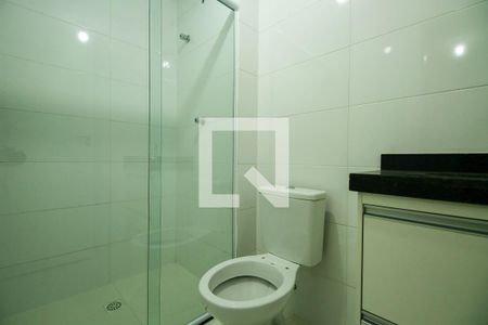 Banheiro de apartamento para alugar com 1 quarto, 40m² em Vila Azevedo, São Paulo