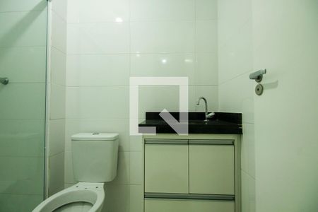 Banheiro de apartamento para alugar com 1 quarto, 40m² em Vila Azevedo, São Paulo