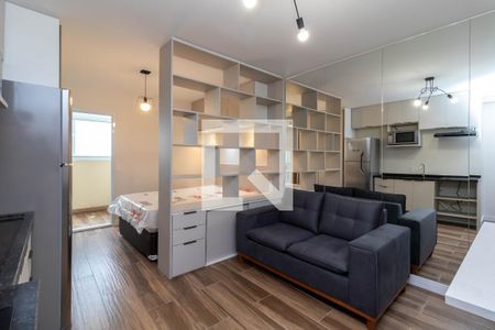 Sala/Cozinha de apartamento para alugar com 1 quarto, 32m² em Santana, São Paulo