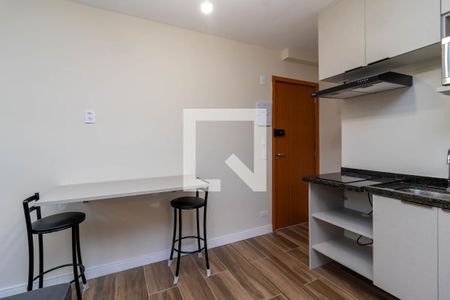 Sala/Cozinha de apartamento para alugar com 1 quarto, 32m² em Santana, São Paulo