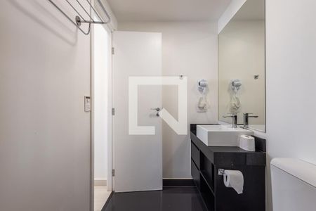 Banheiro de apartamento à venda com 1 quarto, 30m² em Jardim Paulista, São Paulo