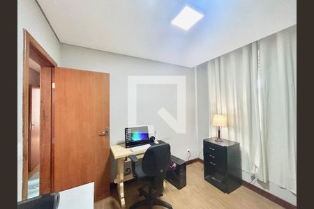 quarto 2 de apartamento à venda com 3 quartos, 90m² em Gutierrez, Belo Horizonte