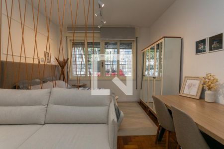 Sala/Quarto de apartamento para alugar com 1 quarto, 39m² em Santa Cecília, Porto Alegre
