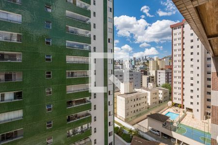 Vista Varanda da Sala de apartamento à venda com 3 quartos, 115m² em Buritis, Belo Horizonte