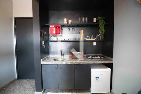 Cozinha de apartamento para alugar com 1 quarto, 36m² em Setor Central, Goiânia