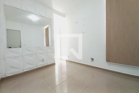 Sala de apartamento à venda com 2 quartos, 49m² em Parque São Jorge, Campinas