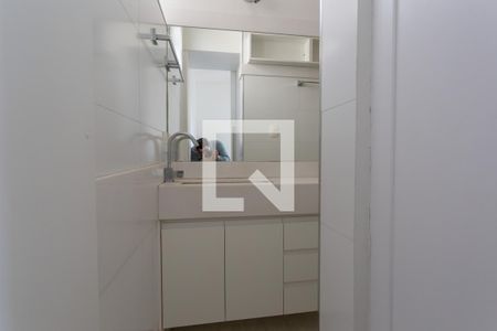 Banheiro da Suíte de apartamento à venda com 1 quarto, 40m² em Carmo, Belo Horizonte