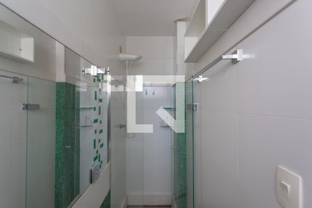 Banheiro da Suíte de apartamento à venda com 1 quarto, 40m² em Carmo, Belo Horizonte